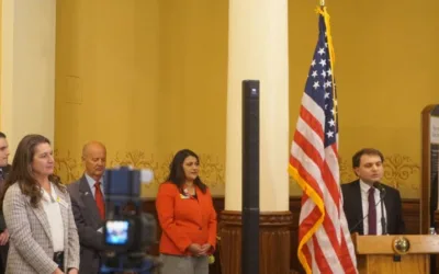 Wyoming elections group sues new voter residency requirement