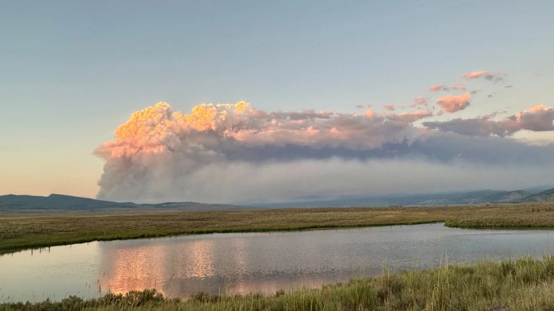 Dollar Lake Fire worries Continental Divide Trail hikers
