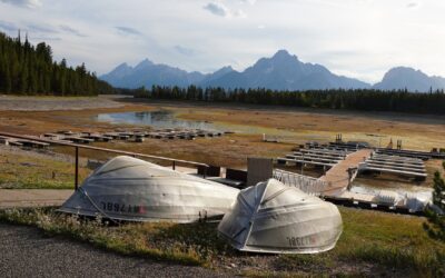 Jackson Lake marina dries up, dam to hit low levels into fall